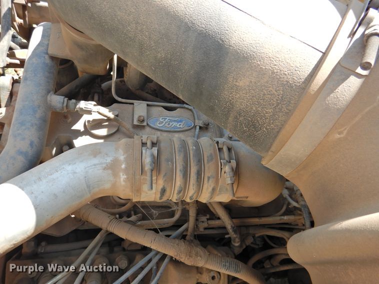 image for item DK2415 1997 Ford L8513  refuse truck