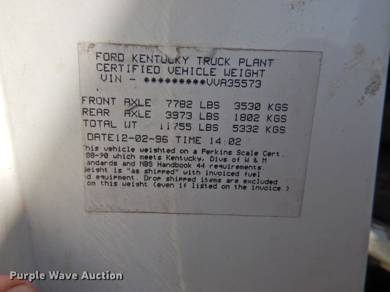 image for item DK2415 1997 Ford L8513  refuse truck