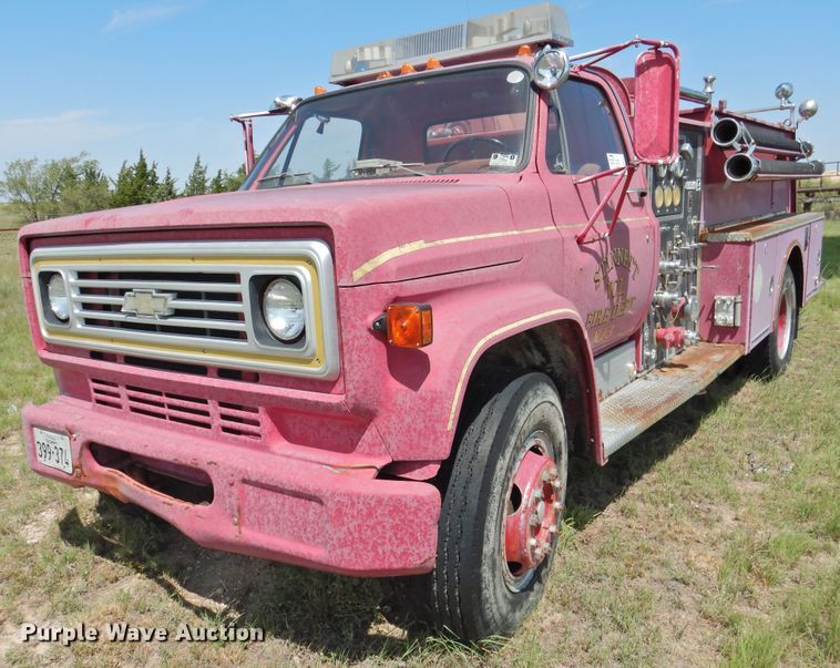 image for item DK2417 1981 Chevrolet C7D042  pumper fire truck
