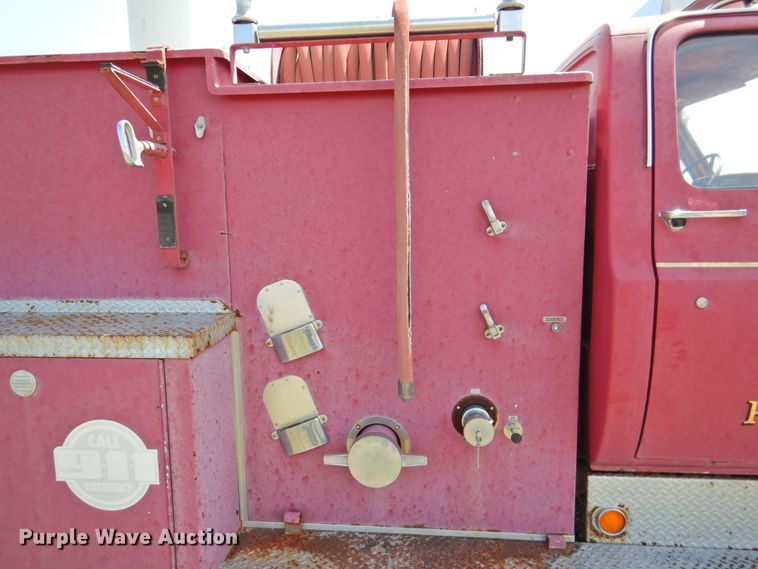 image for item DK2417 1981 Chevrolet C7D042  pumper fire truck