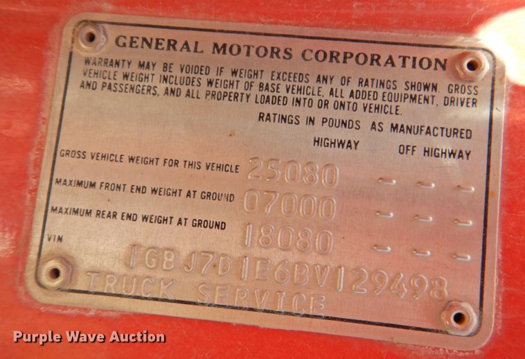 image for item DK2417 1981 Chevrolet C7D042  pumper fire truck