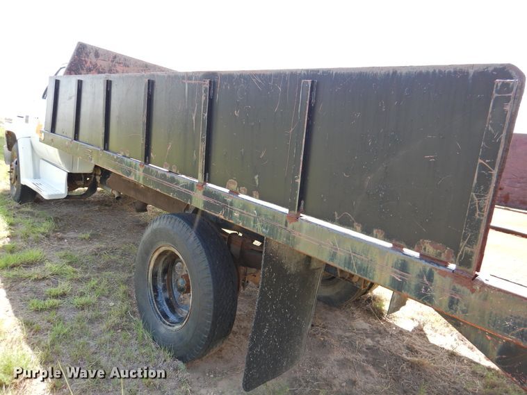 image for item DK2418 1977 Chevrolet C60  dump flatbed truck