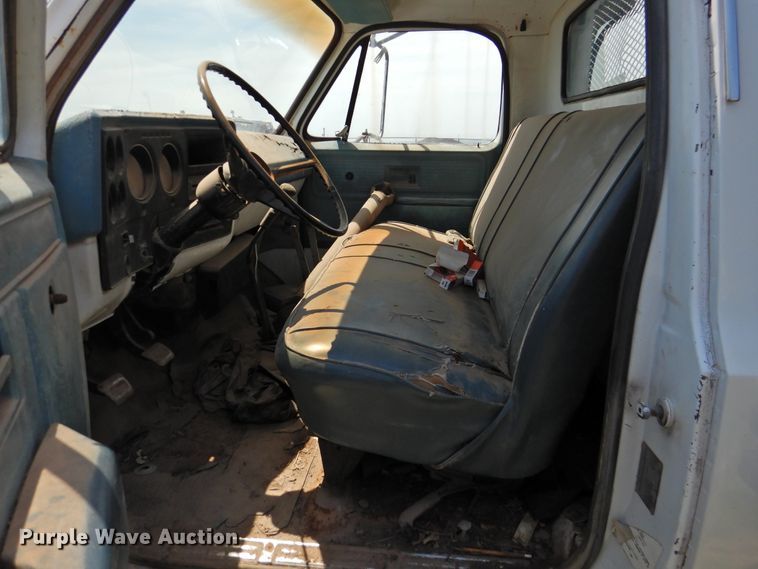 image for item DK2418 1977 Chevrolet C60  dump flatbed truck