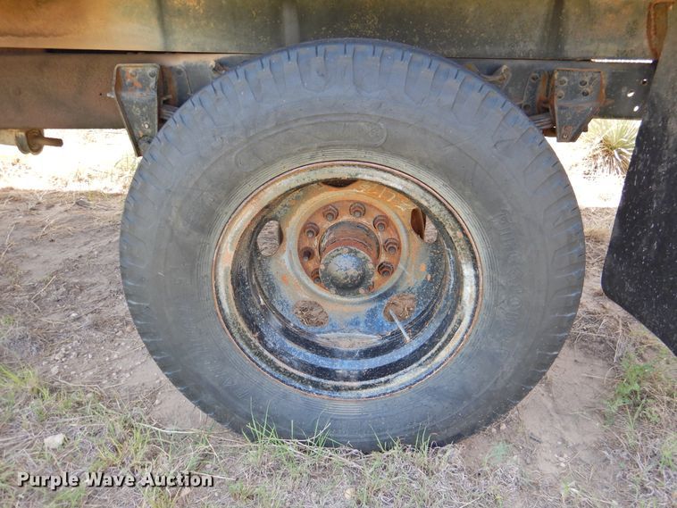 image for item DK2418 1977 Chevrolet C60  dump flatbed truck