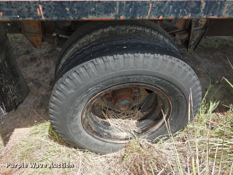 image for item DK2418 1977 Chevrolet C60  dump flatbed truck