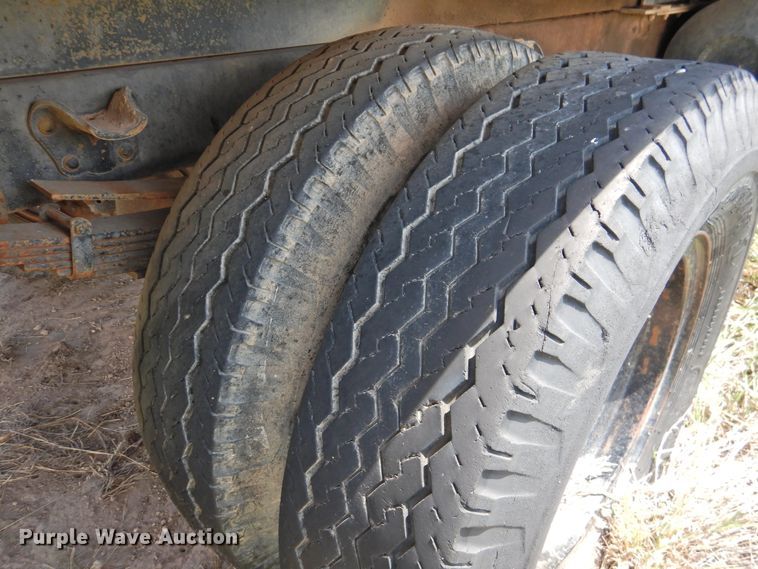 image for item DK2418 1977 Chevrolet C60  dump flatbed truck