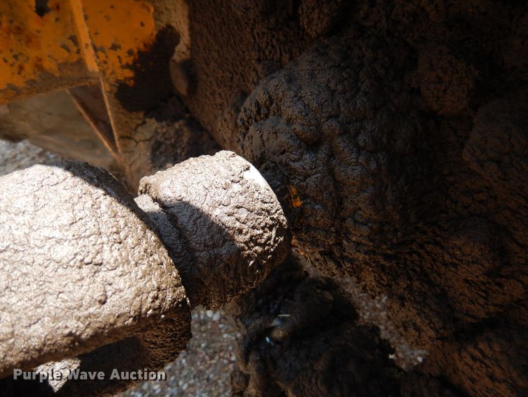 image for item DK8119 1970 John Deere 700A  tractor