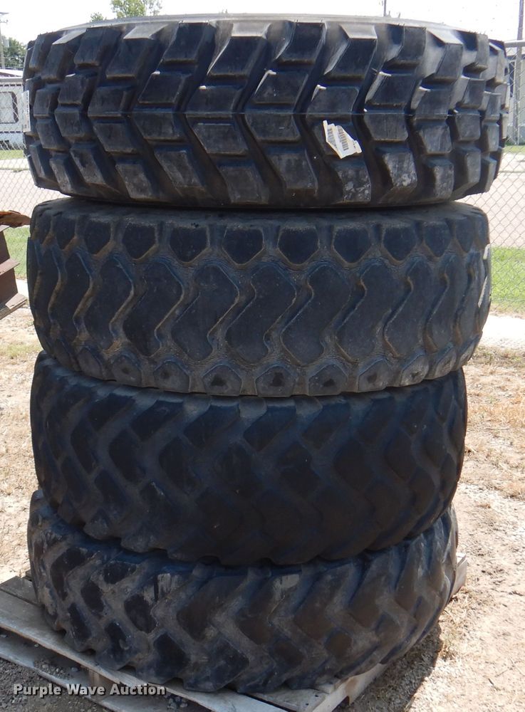 image for item DK8120 (4) tires