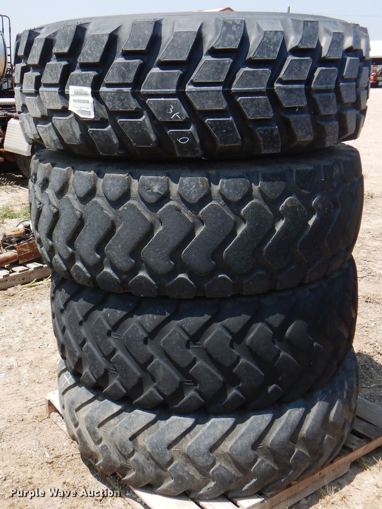 image for item DK8120 (4) tires