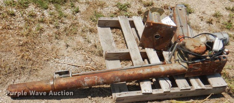 image for item DK8121 Santa Anita CT2003 hoist