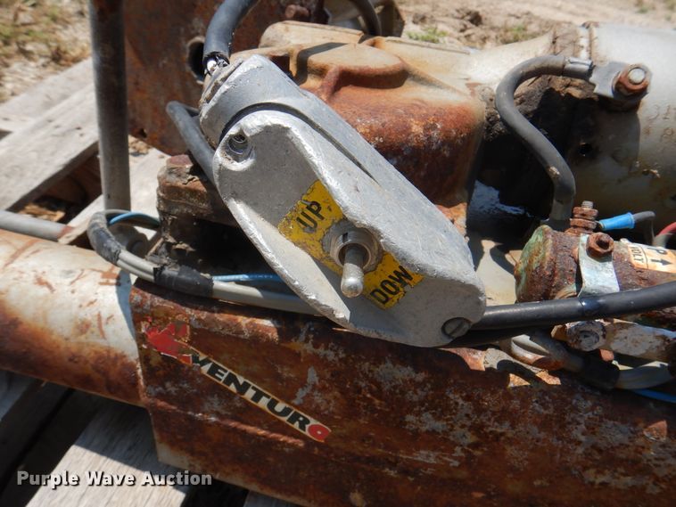 image for item DK8121 Santa Anita CT2003 hoist