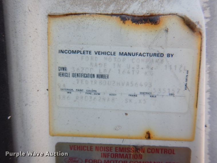 image for item DK8123 1987 Ford L8000  oil distributor truck