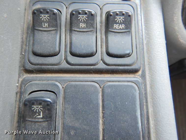 image for item DK8131 2006 Blue Bird All American  school bus