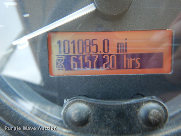 image for item DK8131 2006 Blue Bird All American  school bus