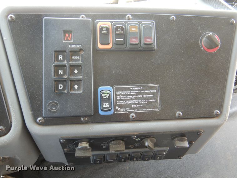 image for item DK8131 2006 Blue Bird All American  school bus