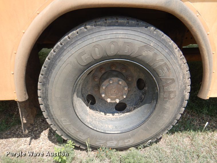 image for item DK8131 2006 Blue Bird All American  school bus