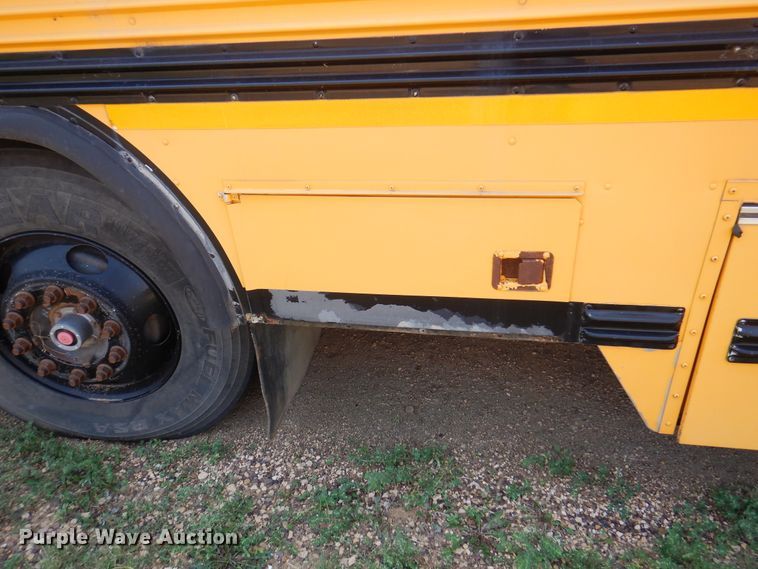 image for item DK8133 2004 Blue Bird All American  school bus