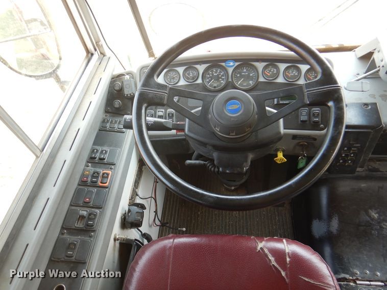 image for item DK8133 2004 Blue Bird All American  school bus