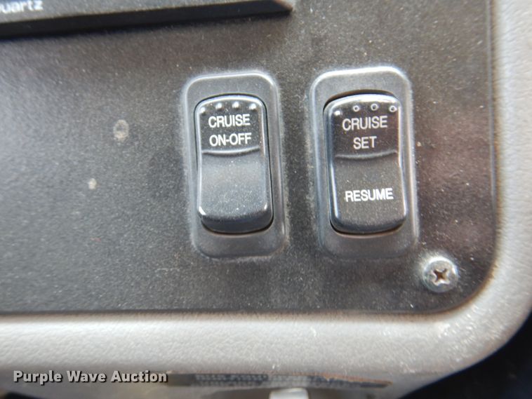 image for item DK8133 2004 Blue Bird All American  school bus