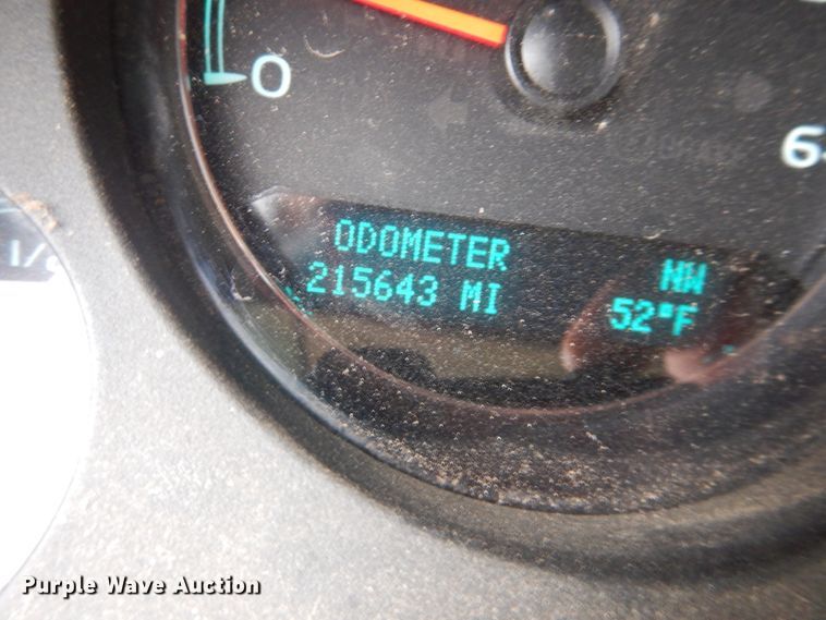 image for item DL0299 2010 Chevrolet Suburban  SUV