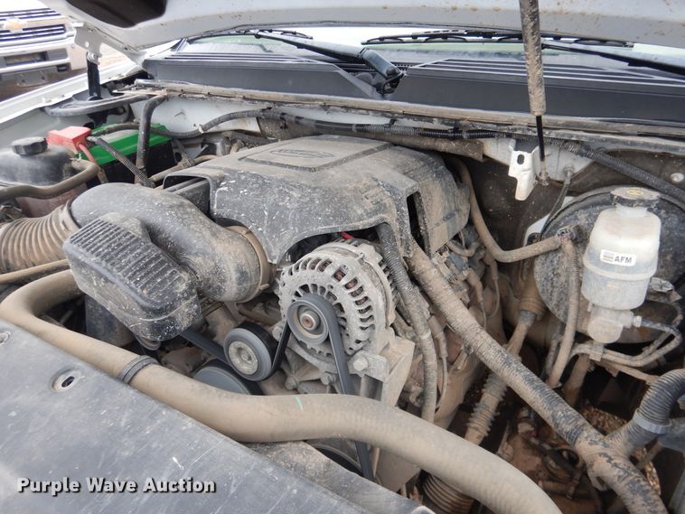 image for item DL0299 2010 Chevrolet Suburban  SUV