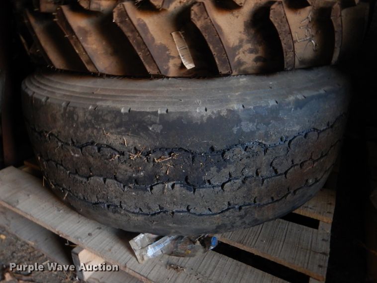 image for item DM0546 (6) tires