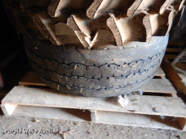 image for item DM0546 (6) tires