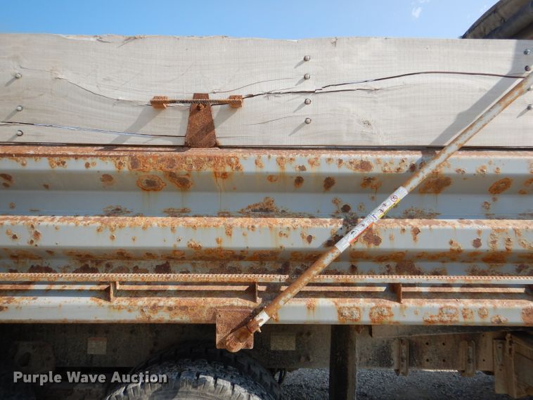 image for item DM1289 2008 Sterling L9500  dump truck