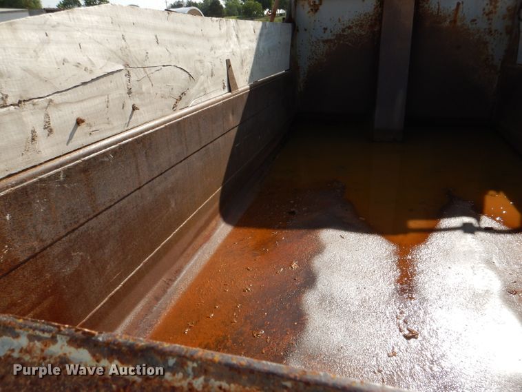 image for item DM1289 2008 Sterling L9500  dump truck