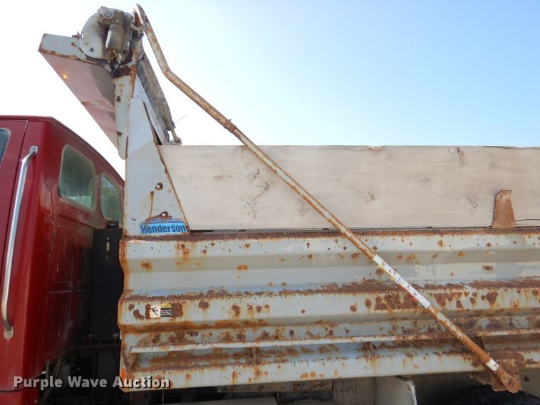 image for item DM1289 2008 Sterling L9500  dump truck