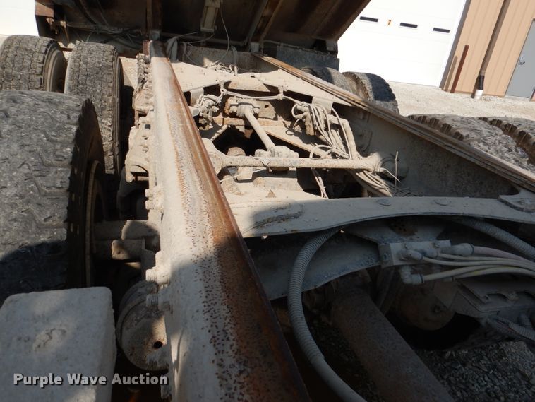 image for item DM1289 2008 Sterling L9500  dump truck