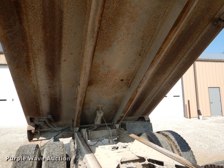 image for item DM1289 2008 Sterling L9500  dump truck