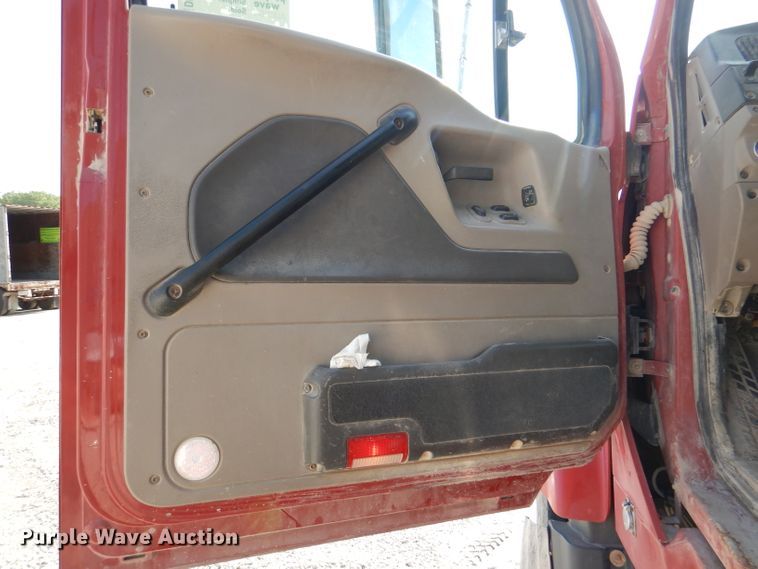 image for item DM1289 2008 Sterling L9500  dump truck