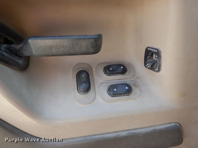 image for item DM1289 2008 Sterling L9500  dump truck