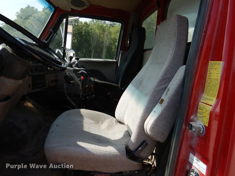 image for item DM1289 2008 Sterling L9500  dump truck