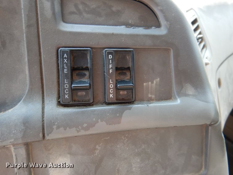 image for item DM1289 2008 Sterling L9500  dump truck