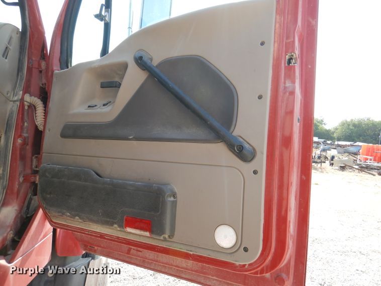 image for item DM1289 2008 Sterling L9500  dump truck