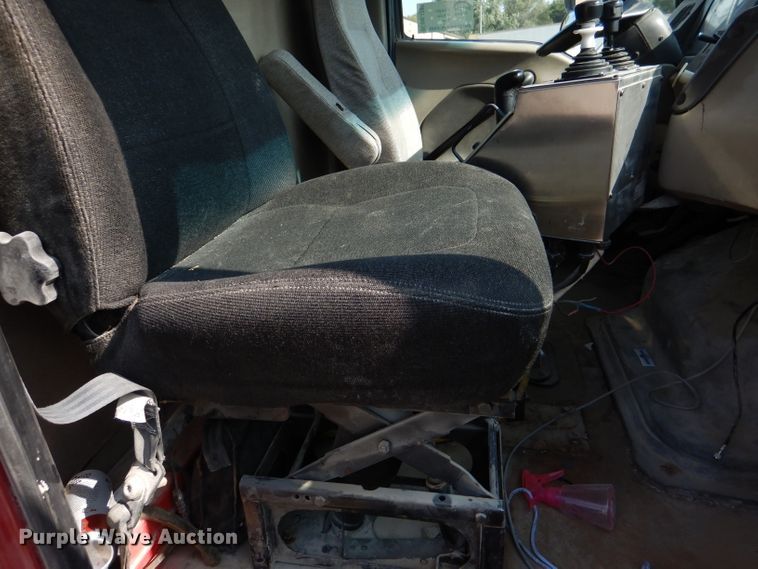 image for item DM1289 2008 Sterling L9500  dump truck