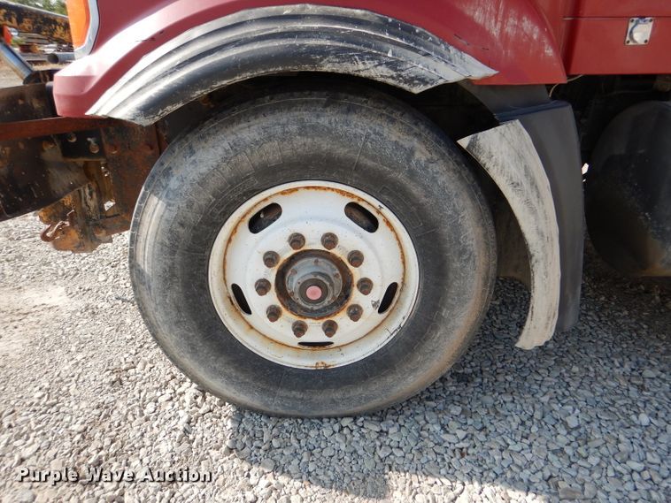 image for item DM1289 2008 Sterling L9500  dump truck