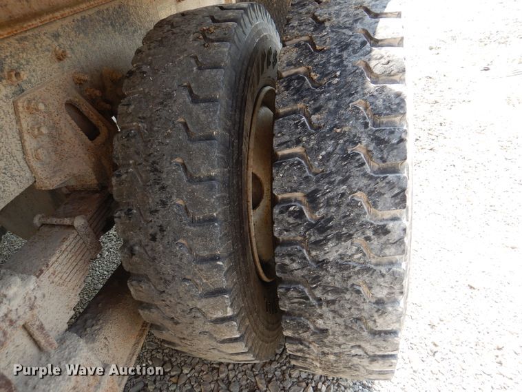 image for item DM1289 2008 Sterling L9500  dump truck