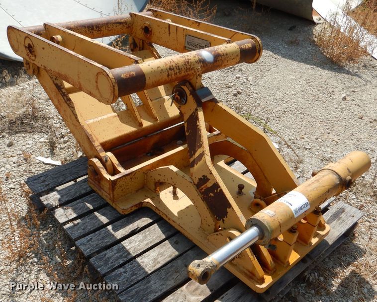 Balderson BL012 front mounted motor grader lift group in Westmoreland