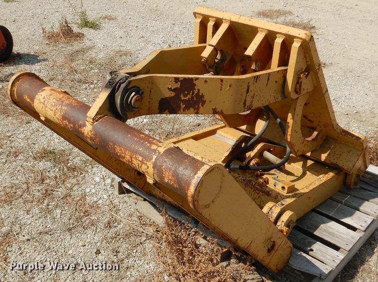 Balderson BL012 front mounted motor grader lift group in Westmoreland