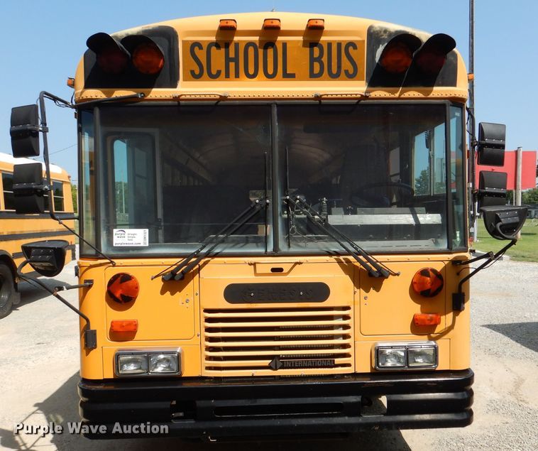 image for item DM1321 1998 International 3000  school bus