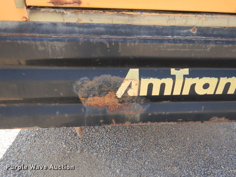 image for item DM1321 1998 International 3000  school bus