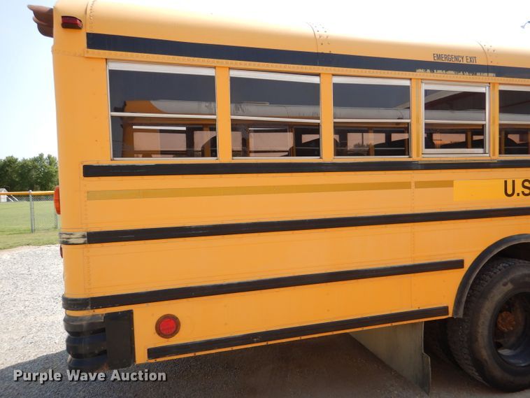 image for item DM1321 1998 International 3000  school bus