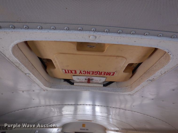 image for item DM1321 1998 International 3000  school bus