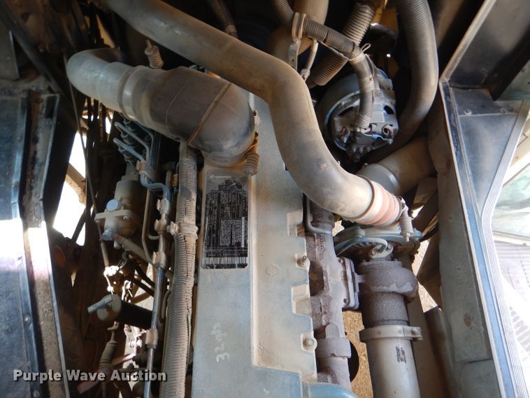 image for item DM1321 1998 International 3000  school bus