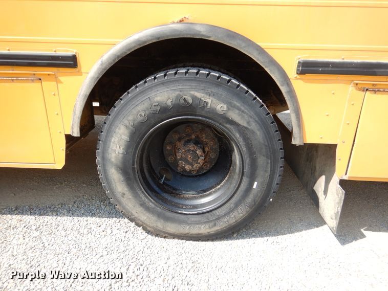 image for item DM1321 1998 International 3000  school bus