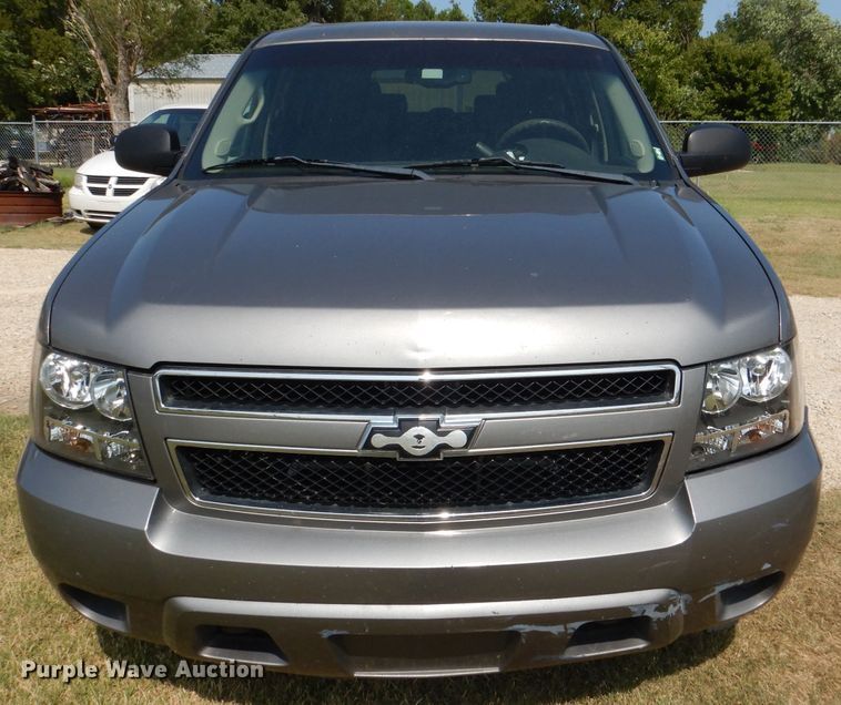 image for item DM1323 2008 Chevrolet Suburban  SUV