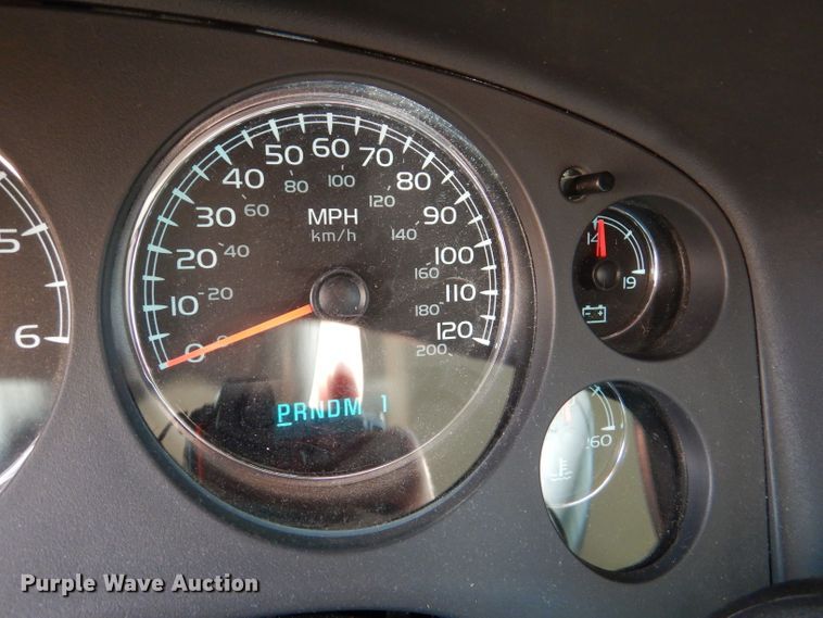 image for item DM1323 2008 Chevrolet Suburban  SUV